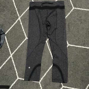 Lululemon herringbone leggings — black and grey